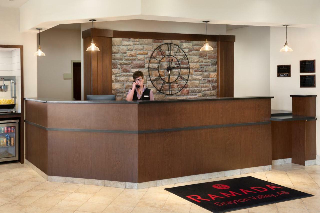 Ramada By Wyndham Drayton Valley Εξωτερικό φωτογραφία